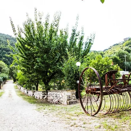 Bed & Breakfast Montanari Agrivillage 3*