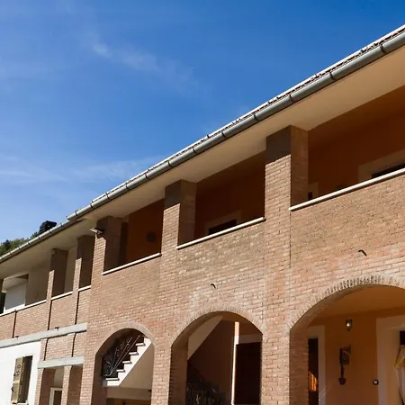 Montanari Agrivillage 3*