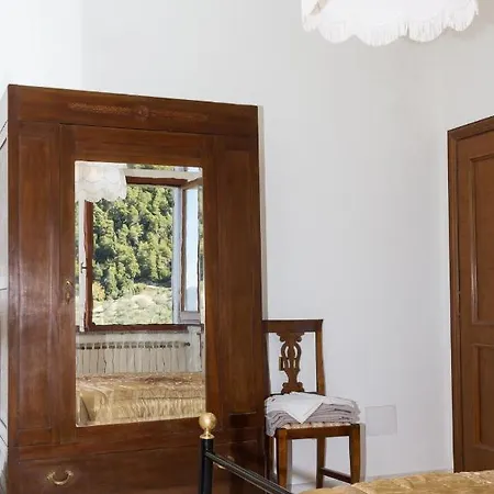 Montanari Agrivillage Bed & Breakfast 3*